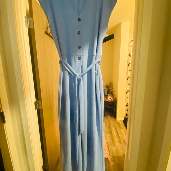 NWT Beautiful light blue wide leg one piece size 18 - Picture 2 of 9